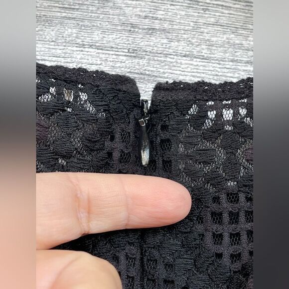 Jonathan Simkhai
Multimedia Threaded Mesh Mini Ruffle Dress size 6 - Picture 12 of 16